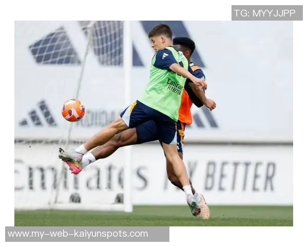 姆巴佩健身房内训练照片曝光透露恢复情况良好无大碍